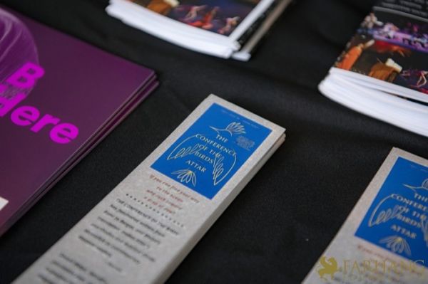 Conference of The Birds   008