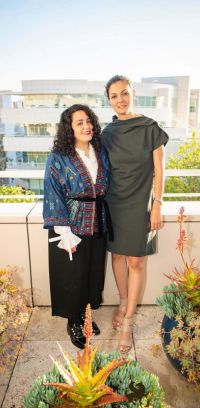 conversation neshat azari namjoo 040