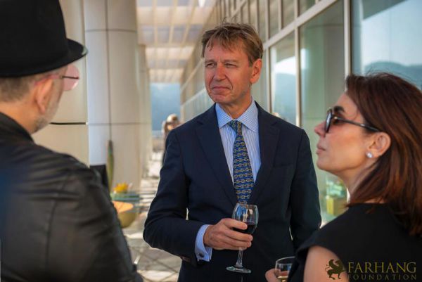 conversation neshat azari namjoo 069