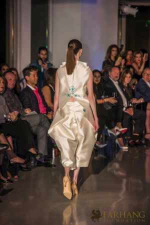 jila atelier iranian cultural runway 016