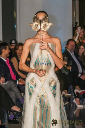 jila atelier iranian cultural runway 049