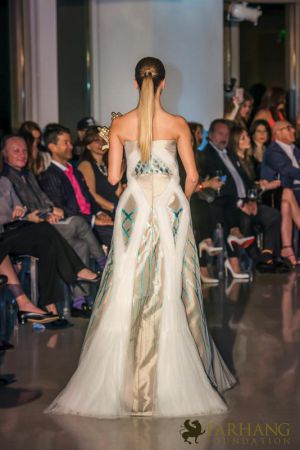 jila atelier iranian cultural runway 053