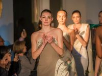 jila atelier iranian cultural runway 078