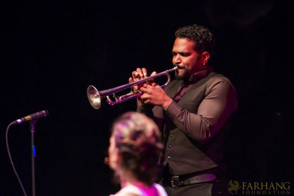 namjoo faraualla on the string of the tears bow 041