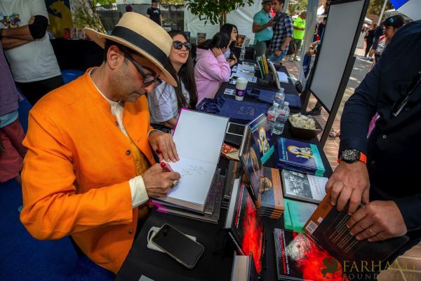 2019 IRAN THROUGH BOOKS  116