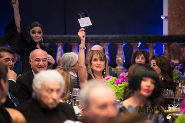 Farhang s 9th Annual Fundraising Gala 095