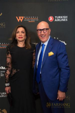 On The Red Carpet   Farhang Gala 005