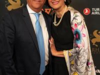 On The Red Carpet   Farhang Gala 016