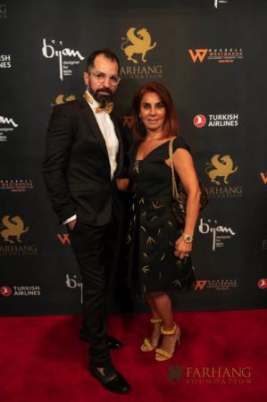 On The Red Carpet   Farhang Gala 023