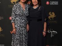 On The Red Carpet   Farhang Gala 030