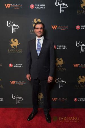 On The Red Carpet   Farhang Gala 060