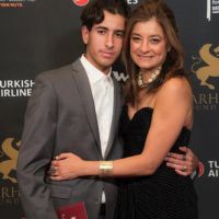 On The Red Carpet   Farhang Gala 071