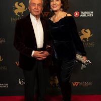 On The Red Carpet   Farhang Gala 075