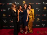 On The Red Carpet   Farhang Gala 100