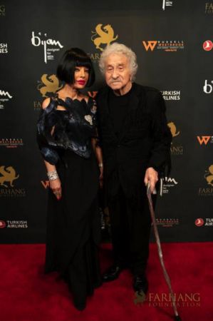 On The Red Carpet   Farhang Gala 157