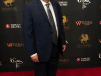 On The Red Carpet   Farhang Gala 160