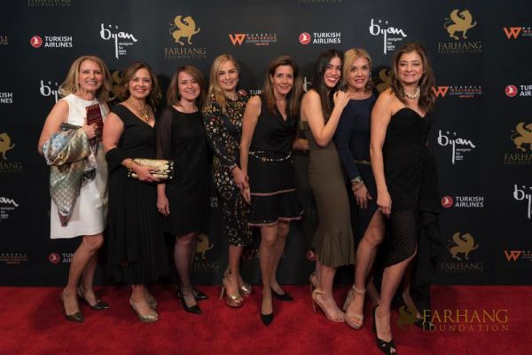 On The Red Carpet   Farhang Gala 161