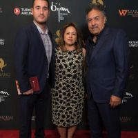 On The Red Carpet   Farhang Gala 175