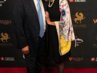 On The Red Carpet   Farhang Gala 211